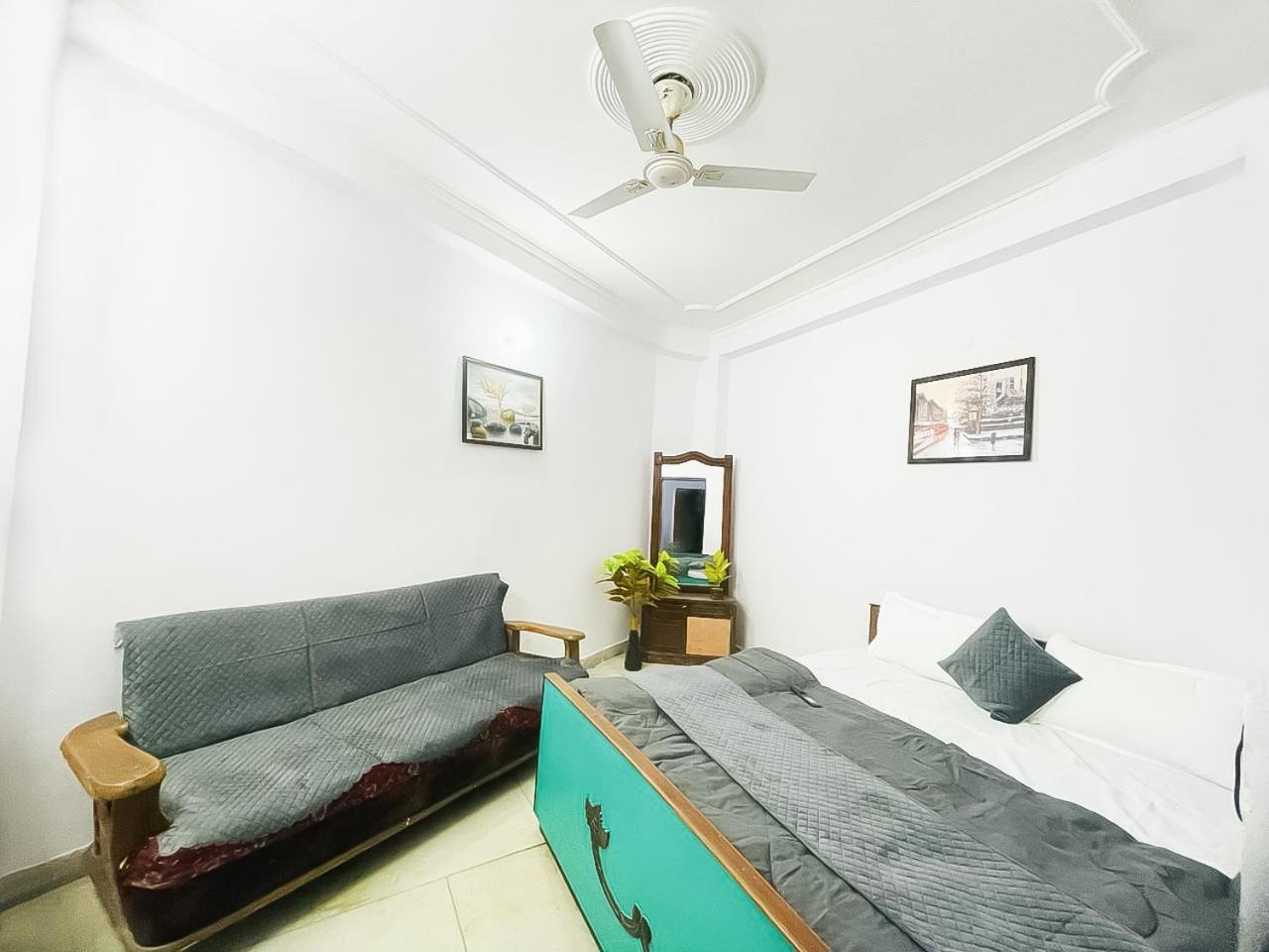 Aura Inn- Malviya Nagar 3* New Delhi